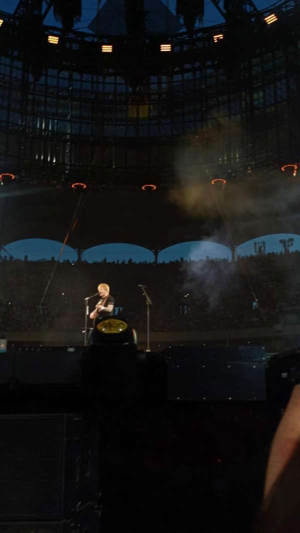 Bucharest National Arena, bloc: floor, rangée: 3