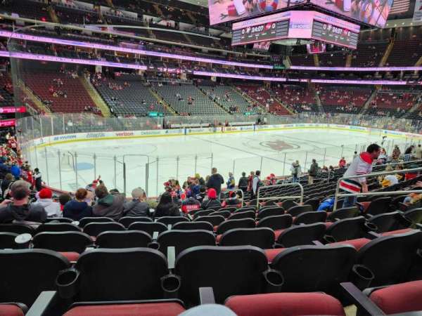 Prudential Center, bloc: 16, rangée: 18, place: 7
