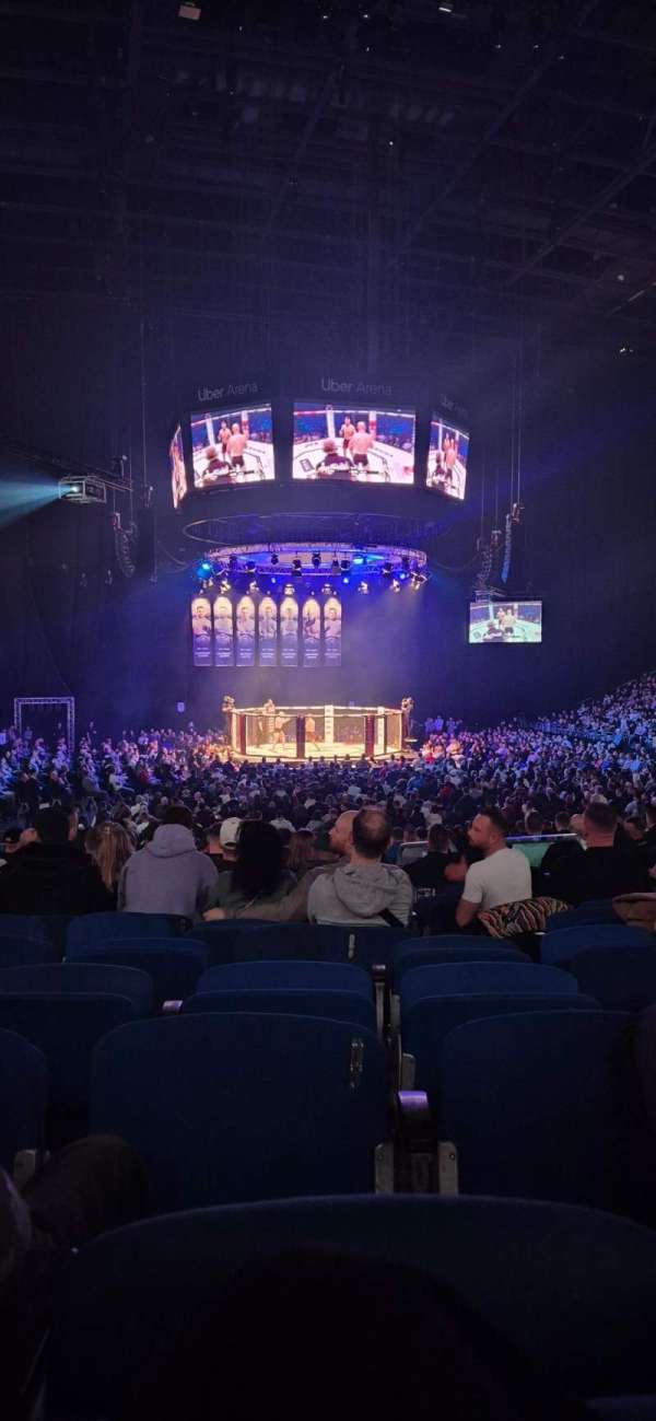 Uber Arena, bloc: 220, rangée: 13, place: 12