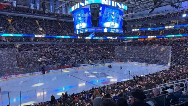 Scotiabank Arena, bloc: 110, rangée: 27, place: 11