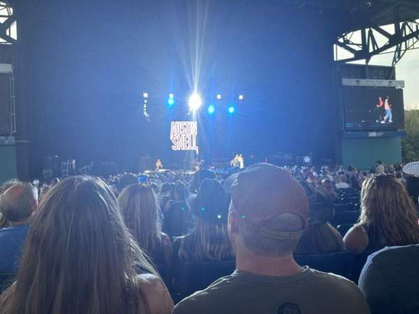 Veterans United Home Loans Amphitheater, bloc: 102, rangée: V, place: 40