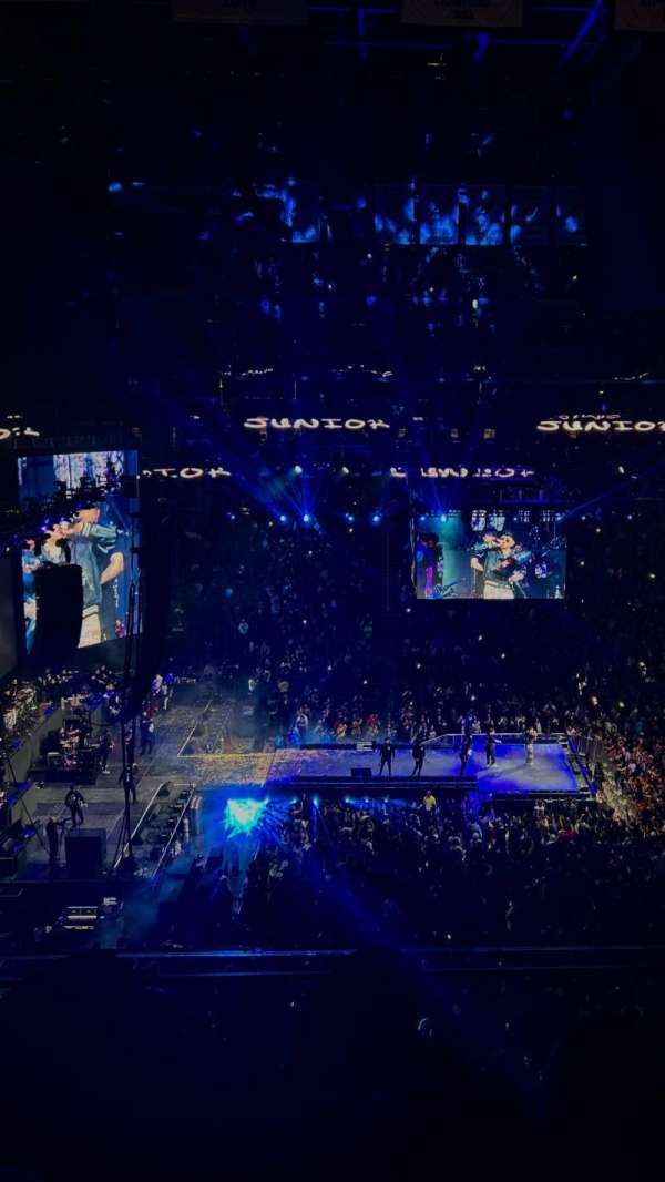 Prudential Center, bloc: 127, rangée: 3, place: 15