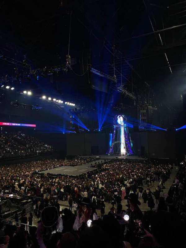 LDLC Arena, bloc: 208, rangée: N, place: 250