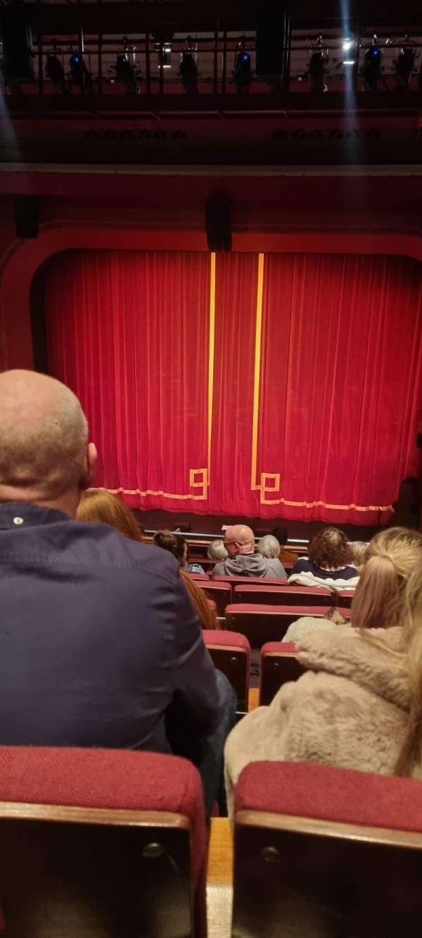 Norwich Theatre Royal, bloc: Circle, rangée: J, place: 17