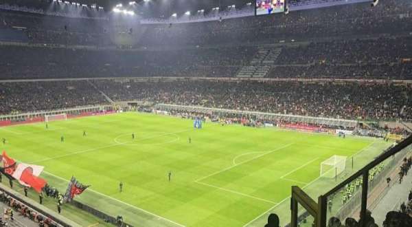San Siro, bloc: 255, rangée: 6, place: 1