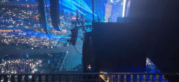 Ziggo Dome, bloc: 202, rangée: 1, place: 36