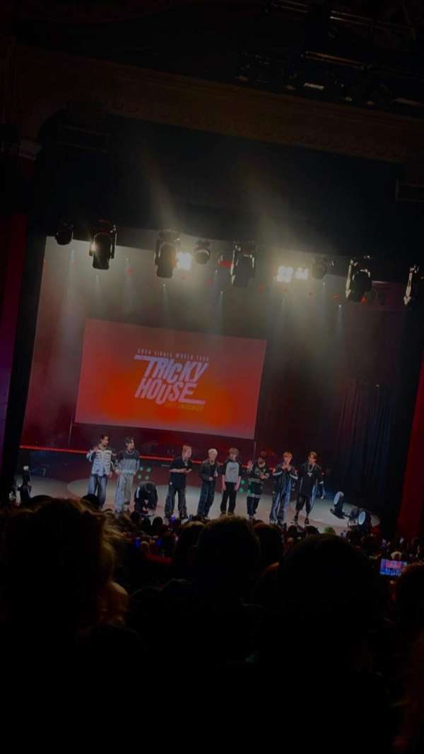 O2 Shepherd's Bush Empire, bloc: Level 1, rangée: D, place: 22