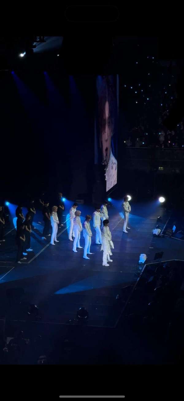 Ziggo Dome, bloc: 111, rangée: 15, place: 385