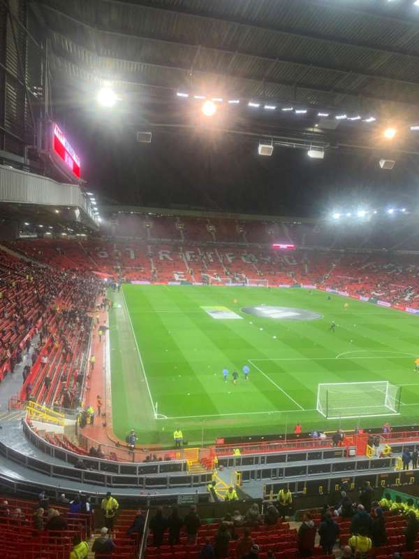 Old Trafford, bloc: West, rangée: 1, place: 172