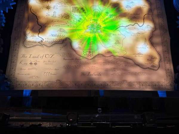 Apollo Victoria Theatre, bloc: Stalls, rangée: A, place: 25