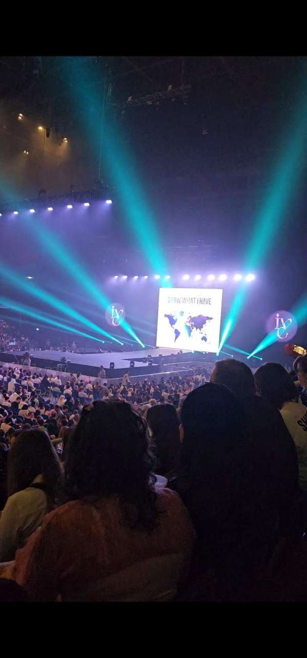 Uber Arena, bloc: 205