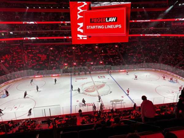 Little Caesars Arena, bloc: M12, rangée: 1, place: 1