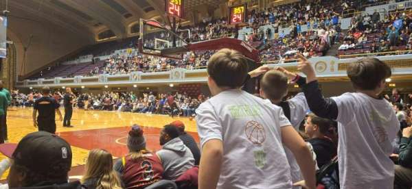 Cleveland Public Auditorium, bloc: Floor, rangée: 2, place: 5-8