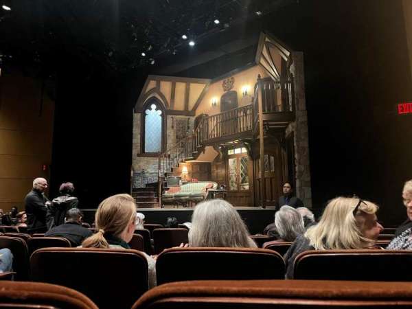 Gil Cates Theater at the Geffen Playhouse, bloc: Orchestra, rangée: G, place: 8