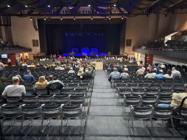 The Bell Auditorium, bloc: 11, rangée: A, place: 3