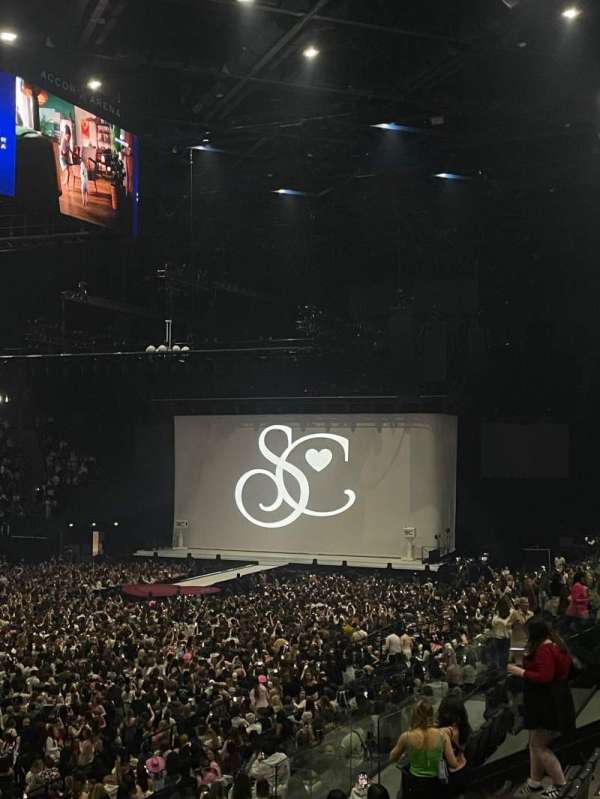 Accor Arena, bloc: Gradin C, rangée: 7, place: 17