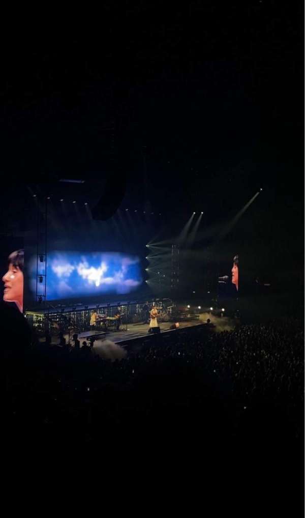 Accor Arena, bloc: Gradin O, rangée: 13, place: 13