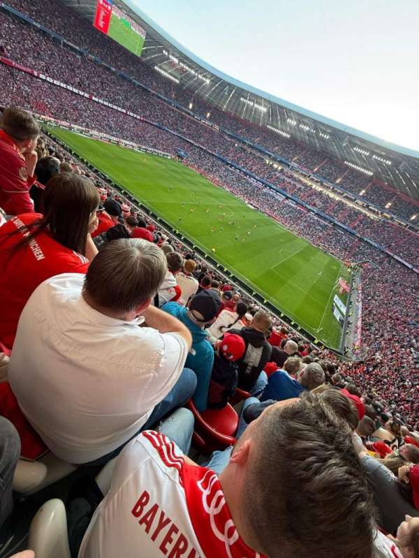 Allianz Arena, bloc: 233, rangée: 20, place: 24