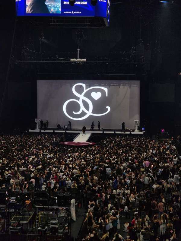 Accor Arena, bloc: Gradin A, rangée: 3, place: 11