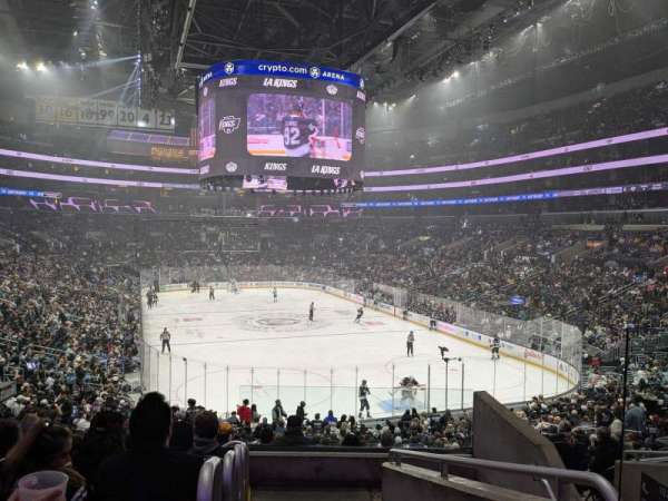 Crypto.com Arena, bloc: 209, rangée: 7, place: 3