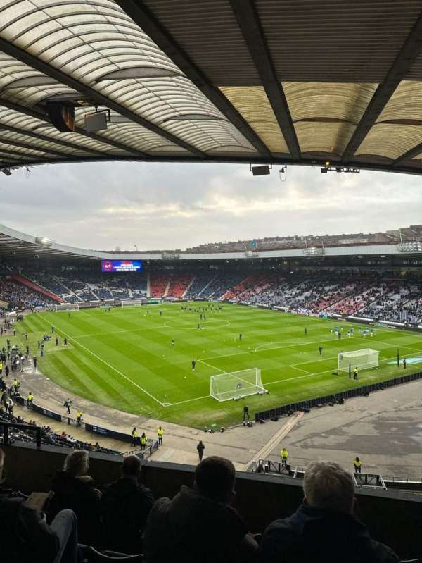 Hampden Park, bloc: H3, rangée: F, place: 47