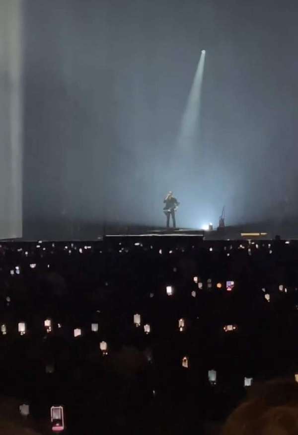 Xfinity Mobile Arena, bloc: 109, rangée: 5, place: 16