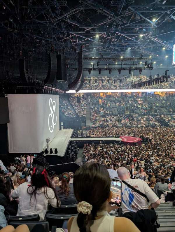 Accor Arena, bloc: Gradin N, rangée: 3, place: 22