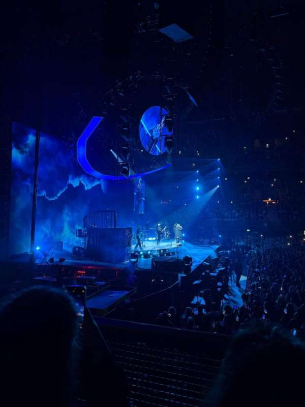 Ziggo Dome, bloc: 111, rangée: 2, place: 396