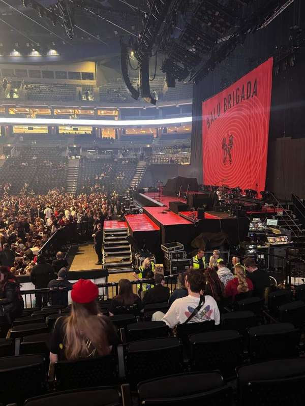 O2 Arena, Prague, bloc: 110, rangée: 10, place: 10