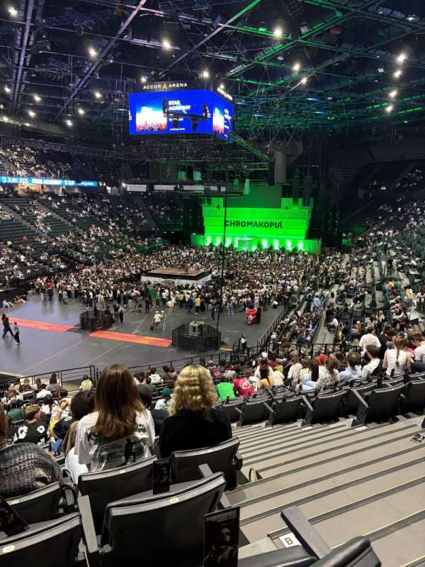 Accor Arena, bloc: Gradin B, rangée: 1, place: 20