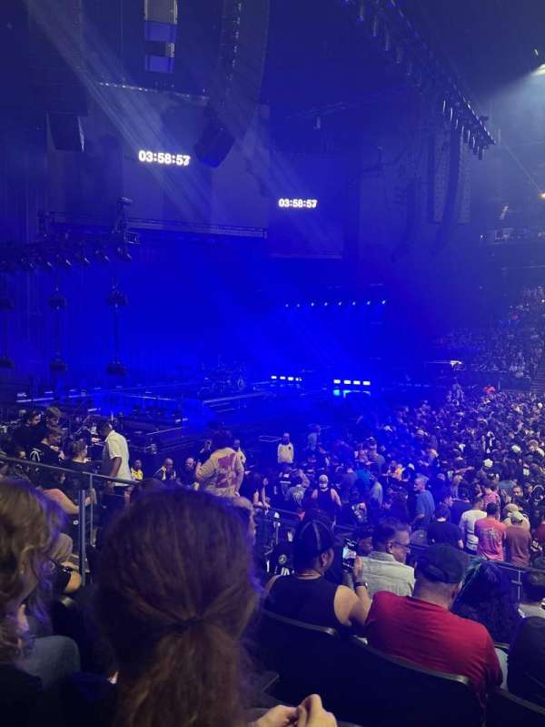 CFG Bank Arena, bloc: 123, rangée: J, place: 11