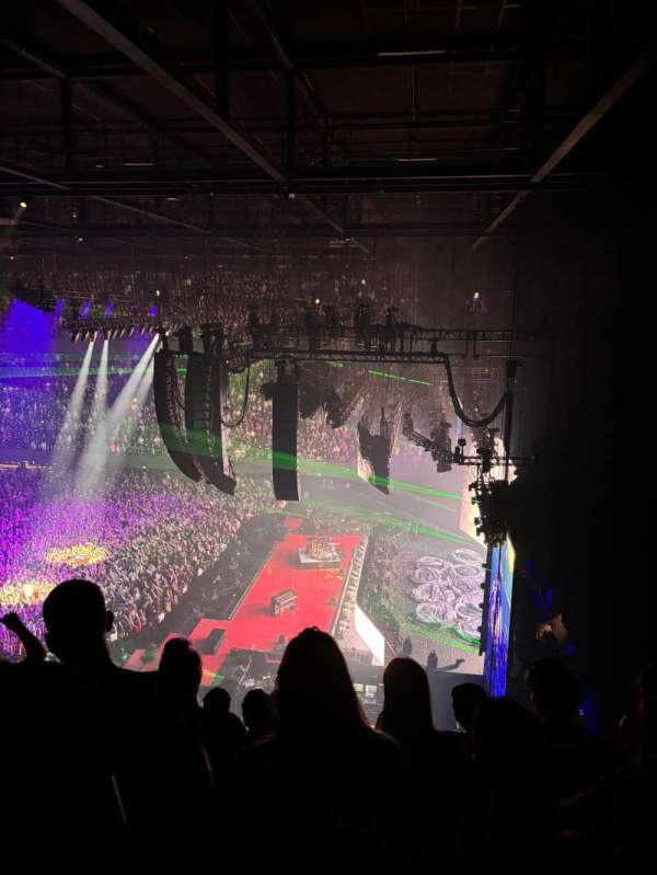 Ziggo Dome, bloc: 201, rangée: 7, place: 14