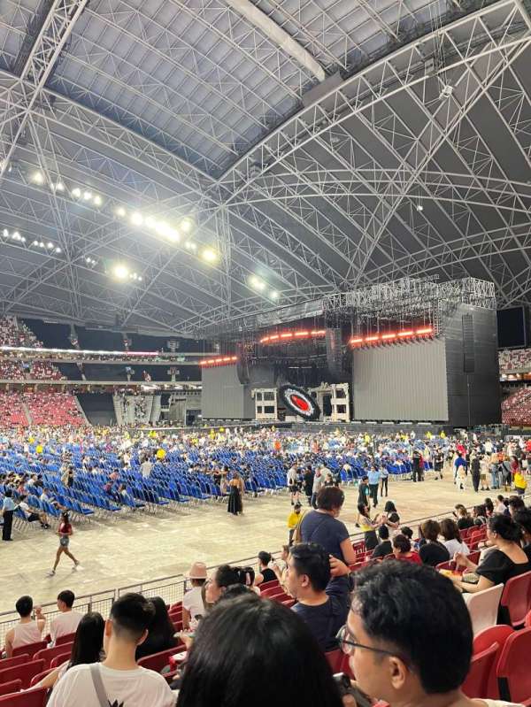 Singapore National Stadium, bloc: 113, rangée: L, place: 4
