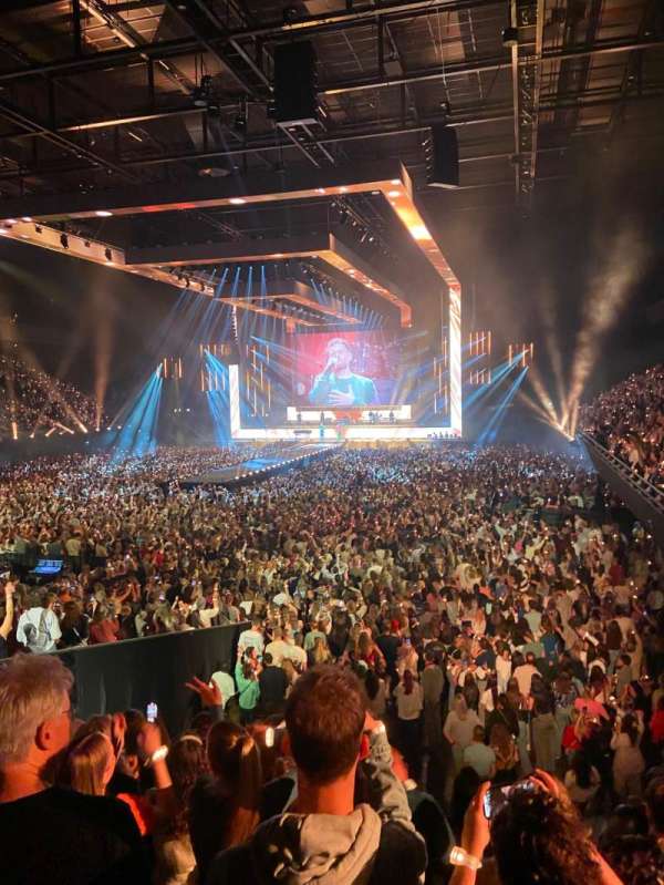 Ziggo Dome, bloc: 106, rangée: 6, place: 180