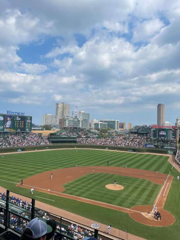 Wrigley Field, bloc: 314L, rangée: 4, place: 6