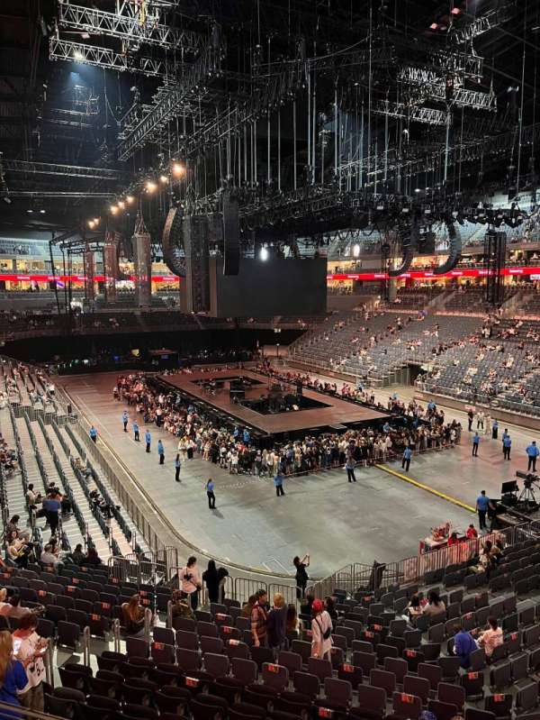 LANXESS arena, bloc: 426, rangée: 1, place: 1