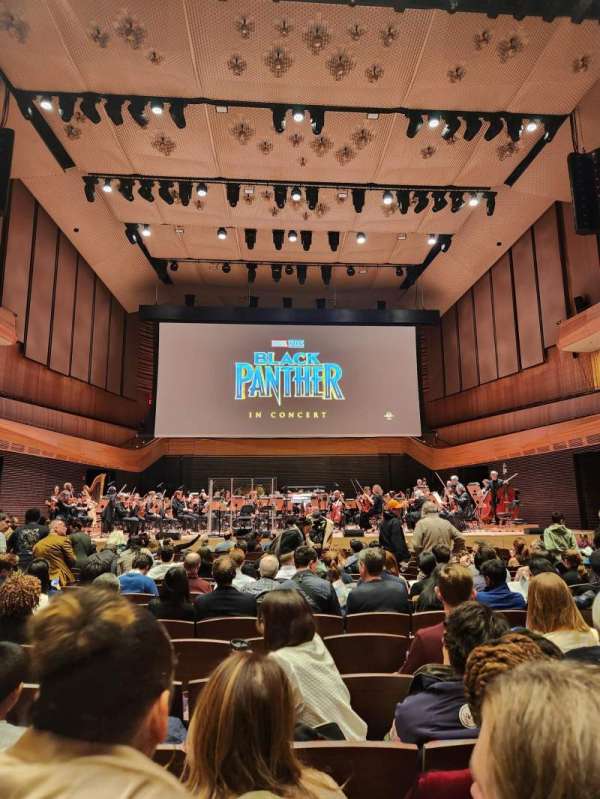 David Geffen Hall, bloc: Orchestra C, rangée: O, place: 107