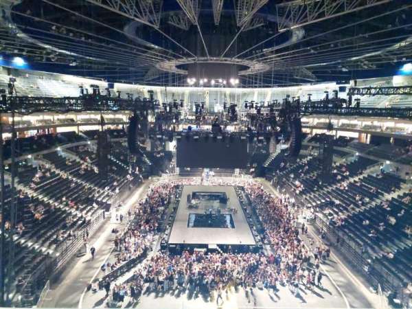 O2 Arena, Prague, bloc: 407, rangée: 1, place: 1