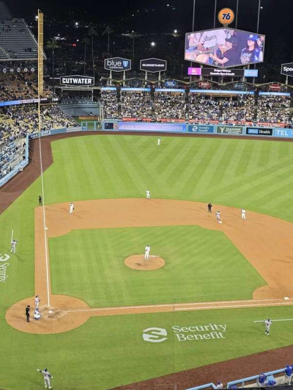 Dodger Stadium, bloc: 10TD, rangée: C, place: 2