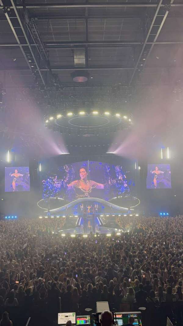 Ziggo Dome, bloc: 107, rangée: 2, place: 215