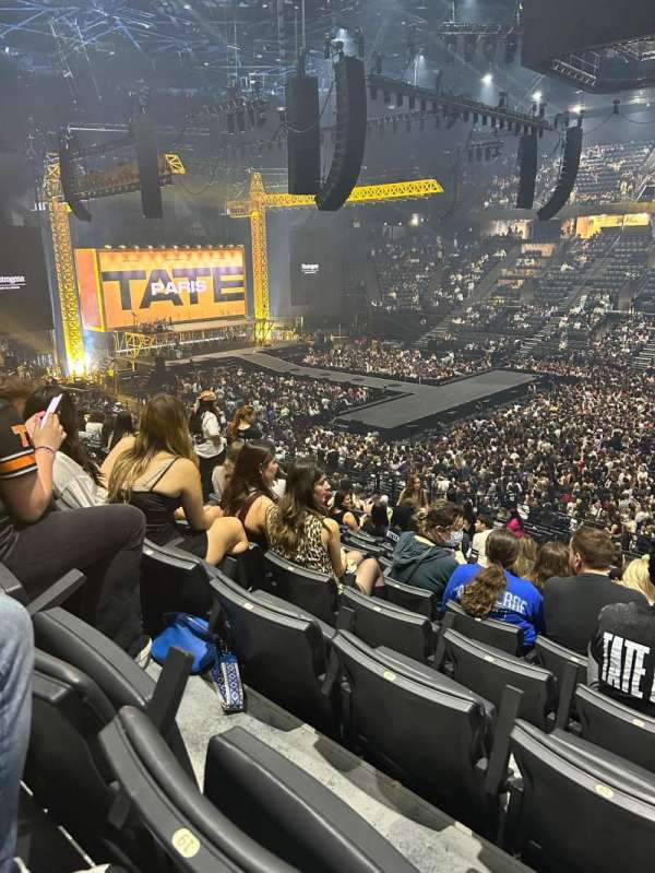Accor Arena, bloc: Gradin P, rangée: 4, place: 20