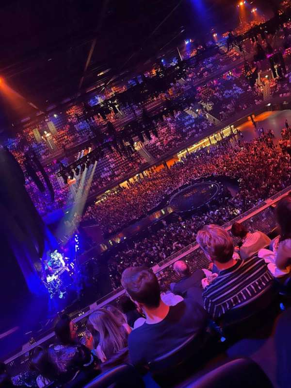 Ziggo Dome, bloc: 213, rangée: 6, place: 423