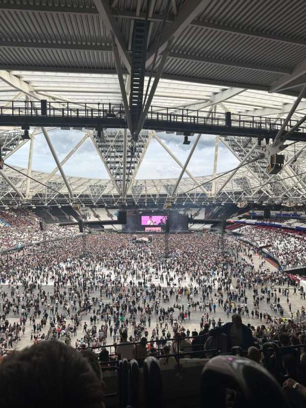 London Stadium, bloc: 252, rangée: 61, place: 809