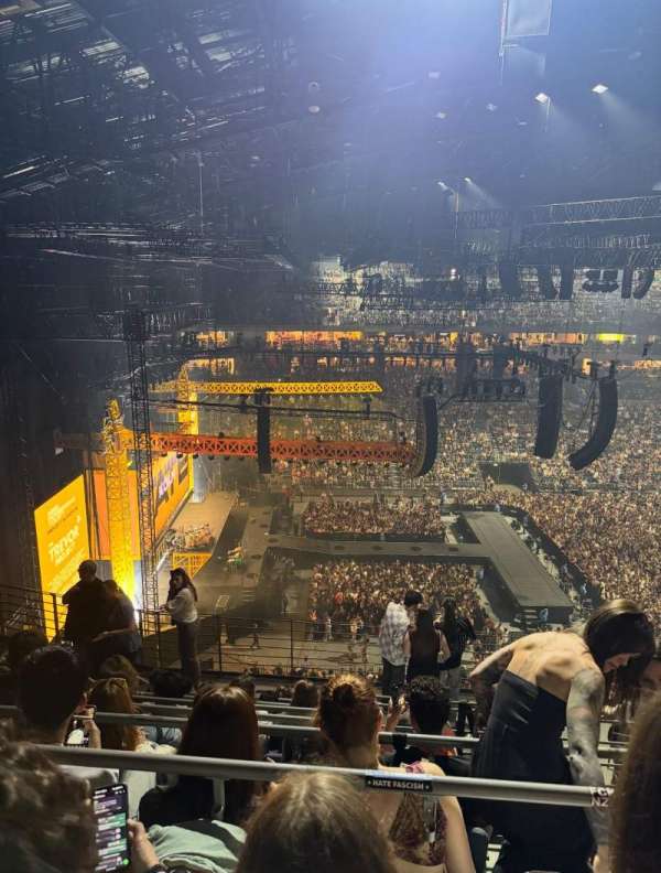 LANXESS arena, bloc: 627, rangée: 8, place: 11