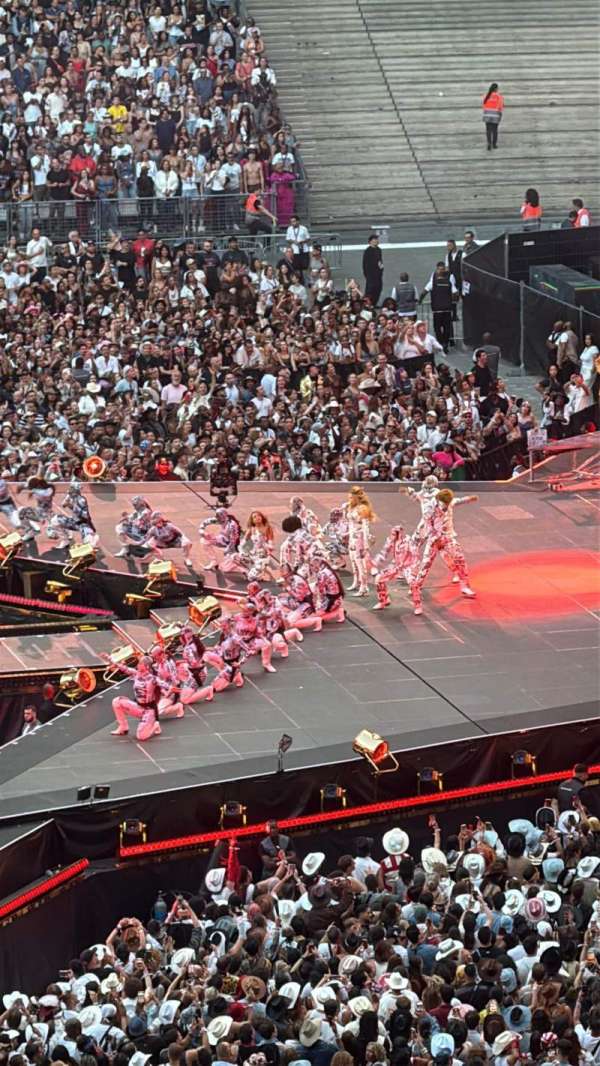 Stade de France, bloc: E10, rangée: 57, place: 25
