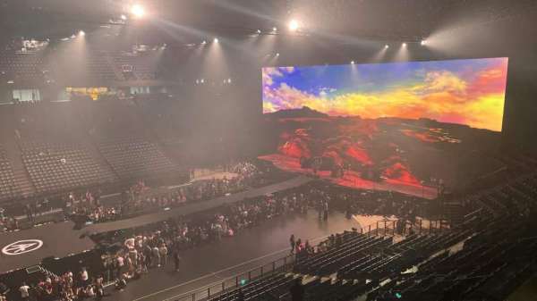 Accor Arena, bloc: Balcon E, rangée: 81, place: 27