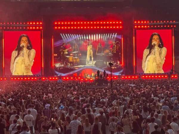 Wembley Stadium, bloc: 112, rangée: 14, place: 12