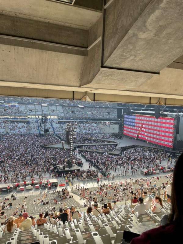Stade de France, bloc: E4, rangée: 57, place: 37