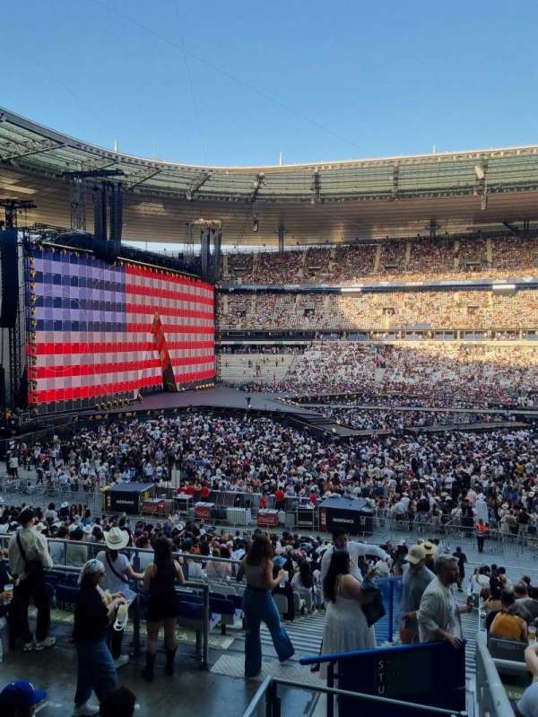 Stade de France, bloc: T3, rangée: 31, place: 03