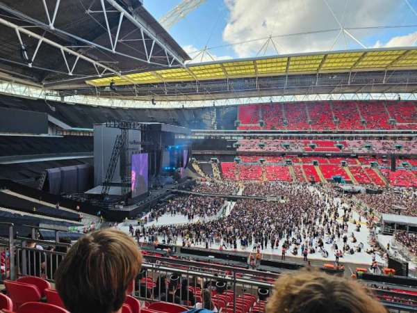Wembley Stadium, bloc: 229, rangée: 11, place: 53